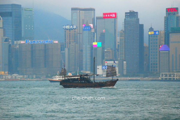Victoria Harbour @ Hong Kong